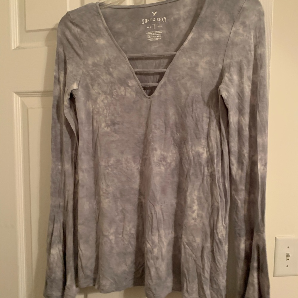 bundle of 3 ae soft and sexy shirts